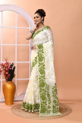Off white festive wear cotton silk green border pallu jamdani saree with running blouse 2