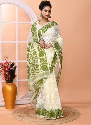 Off white festive wear cotton silk green border pallu jamdani saree with running blouse 3