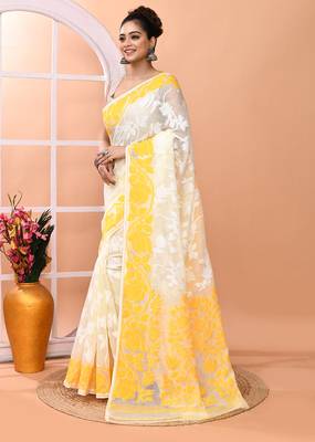 Off white festive wear cotton silk yellow border pallu jamdani saree with running blouse 2