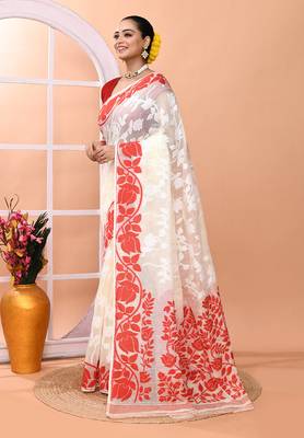 Off white festive wear cotton silk red border pallu jamdani saree with running blouse 2
