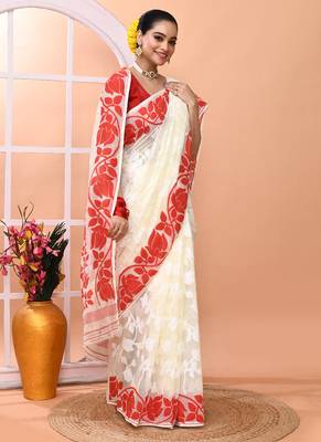 Off white festive wear cotton silk red border pallu jamdani saree with running blouse 3