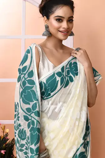 Off white festive wear cotton silk rama border pallu jamdani saree with running blouse