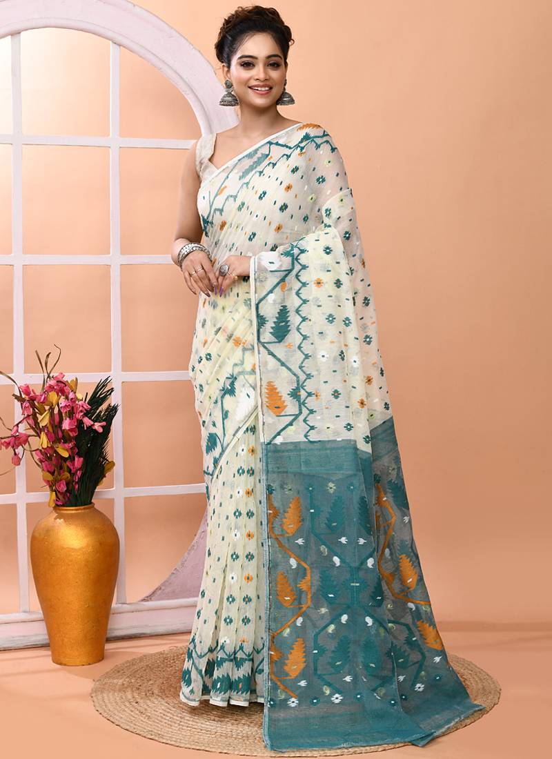 Off white festive wear cotton silk rama border pallu jamdani saree with running blouse