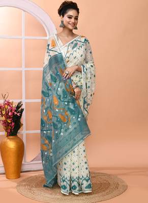 Off white festive wear cotton silk rama border pallu jamdani saree with running blouse 3