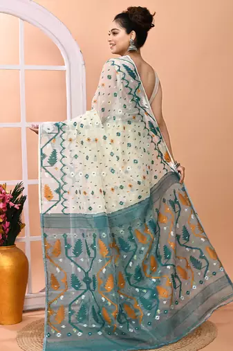 Off white festive wear cotton silk rama border pallu jamdani saree with running blouse