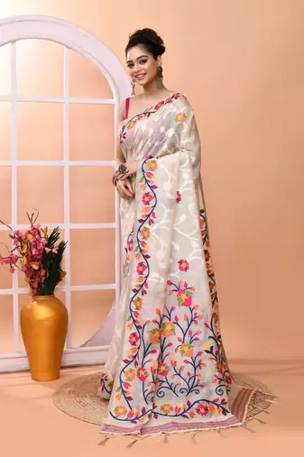 Off white festive wear silk blend multicolor border pallu jamdani saree with running blouse