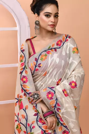 Off white festive wear silk blend multicolor border pallu jamdani saree with running blouse