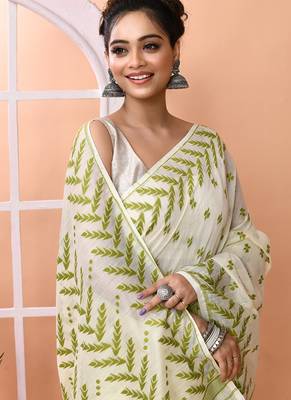 Ivory office wear cotton blend jamdani saree with running blouse 4