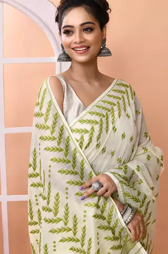 Ivory office wear cotton blend jamdani saree with running blouse