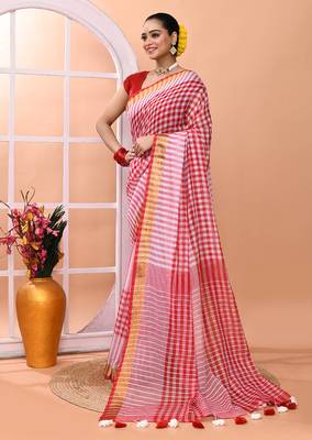 Red white check daily wear handloom cotton blend saree without blouse 1