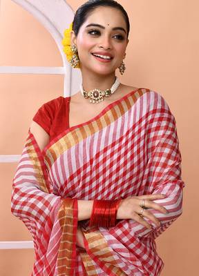 Red white check daily wear handloom cotton blend saree without blouse 4