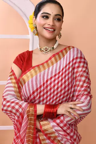 Red white check daily wear handloom cotton blend saree without blouse