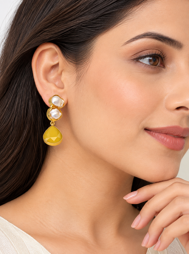 freshwater pearls jewellery baroque pearl & yellow chalcedony teardrop gold-toned drop earrings