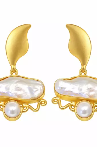 freshwater pearls jewellery baroque pearl drop earrings with gold-tone crescent stud