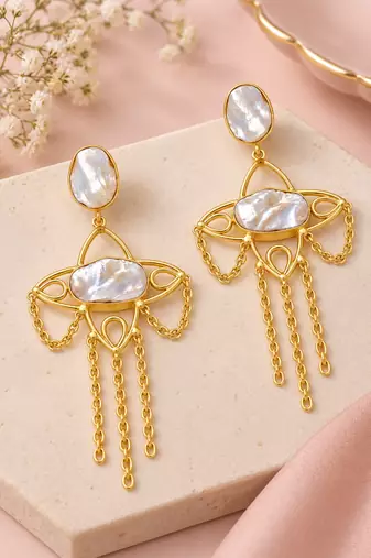 freshwater pearls jewellery mother of pearl gold-toned chandelier drop earrings with chain tassel