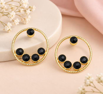 Certified natural freshwater pearls jewellery gold-toned circle stud earrings with black onyx stones 2