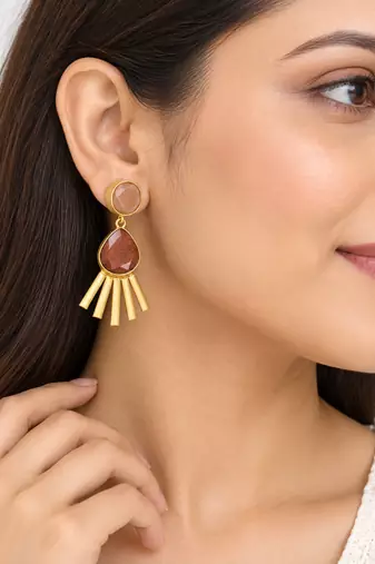 Certified natural freshwater pearls jewellery gold-toned peach & brown stone drop earrings with fan fringe