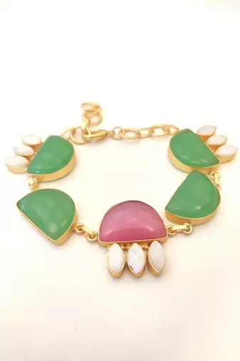 Certified natural freshwater pearls jewellery gold-toned green & pink stone charm chain bracelet