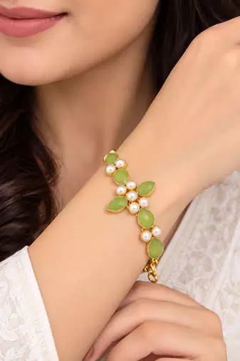 Certified natural freshwater pearls jewellery green stone & pearl gold-tone floral link bracelet for women