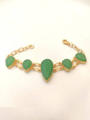 Certified natural freshwater pearls jewellery green stone teardrop chain bracelet with gold-tone setting 4