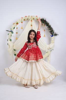 Navaratri special gota patti work lehenga with real mirror lace & gota patti work top for kids 3