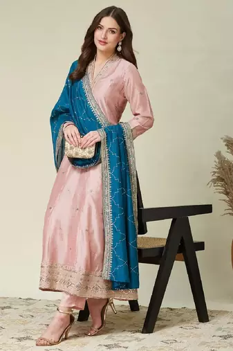 Pink embroidered vichitra silk kurti with pant and duppata set