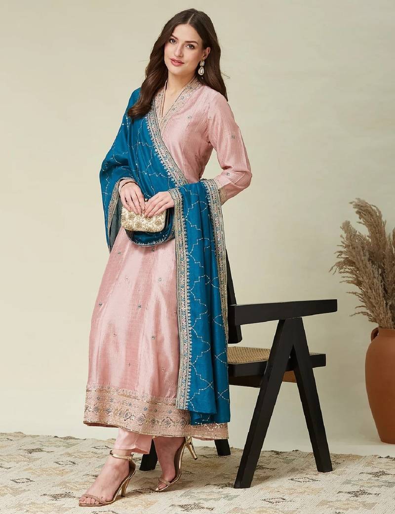 Pink embroidered vichitra silk kurti with pant and duppata set