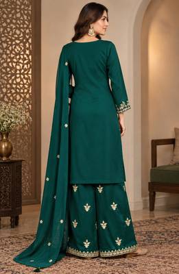 D green silk blend readymade suit with embroidery & zari work 3