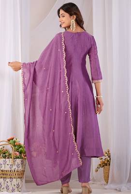 Lavender embroidered vichitra  silk kurti with pant and duppata set 5