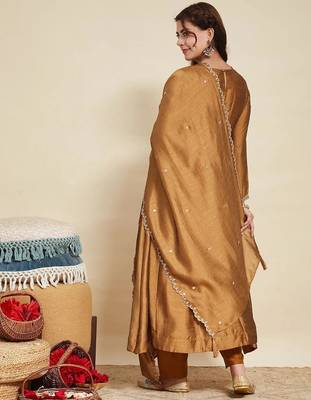 Brown embroidered vichitra  silk kurti with pant and duppata set 4