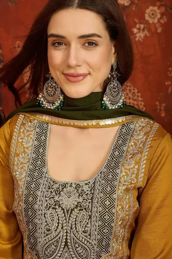 Women mustard vichitra silk embroidered kurta set