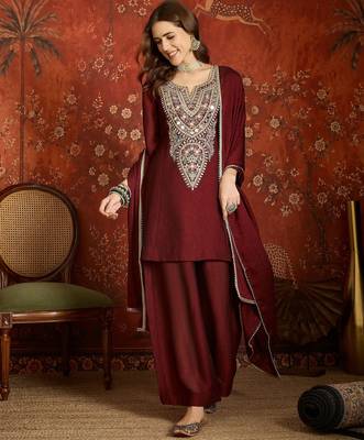 Women purple pure silk embroidered kurta set 1