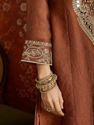 Women rust pure silk embroidered kurta set 4