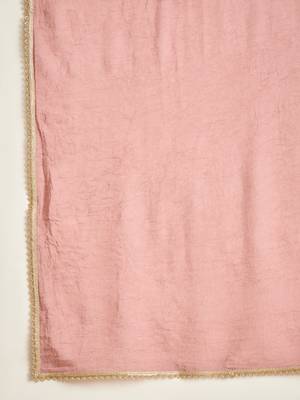 Women mauve pure silk embroidered kurta set 3
