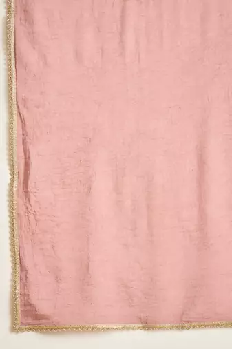 Women mauve pure silk embroidered kurta set