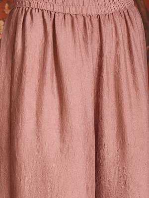 Women mauve pure silk embroidered kurta set 4