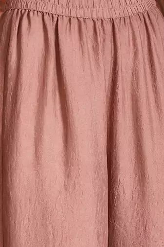 Women mauve pure silk embroidered kurta set