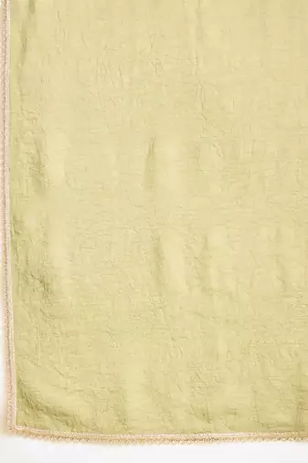Women green pure silk embroidered kurta set