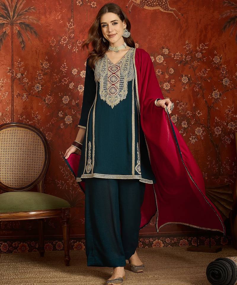 Women teal vichitra silk embroidered kurta set