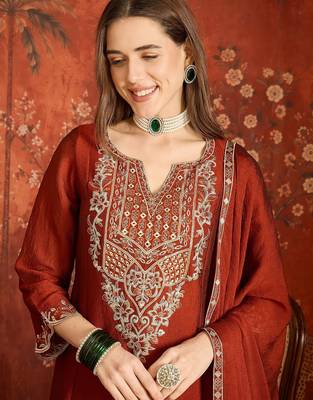Women rust pure silk embroidered kurta set 3