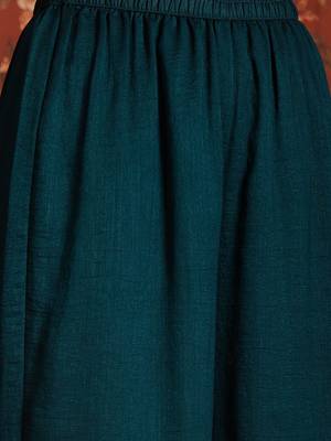 Women teal vichitra silk embroidered kurta set 5