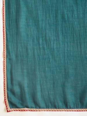 Women fuchsia vichitra silk embroidered kurta set 4