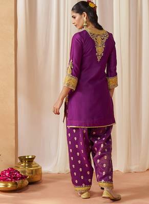 Deep purple kurta with salwar and dupatta 4
