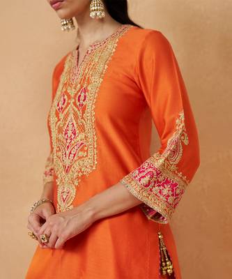 Burnt orange kurta with salwar and dupatta 5