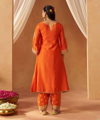 Burnt orange chauga with salwar and dupatta 4