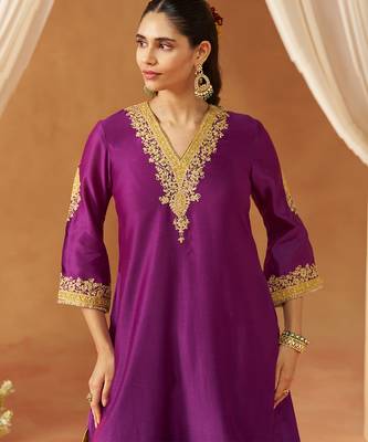 Deep purple chauga with salwar and dupatta 4