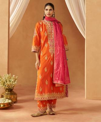 Burnt orange kurta with salwar and dupatta 1