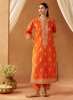Burnt orange kurta with salwar and dupatta 2