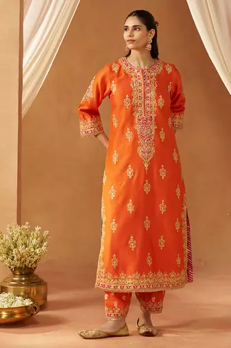 Burnt orange kurta with salwar and dupatta