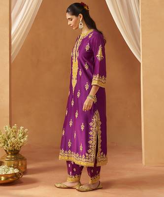 Deep purple kurta with salwar and dupatta 3